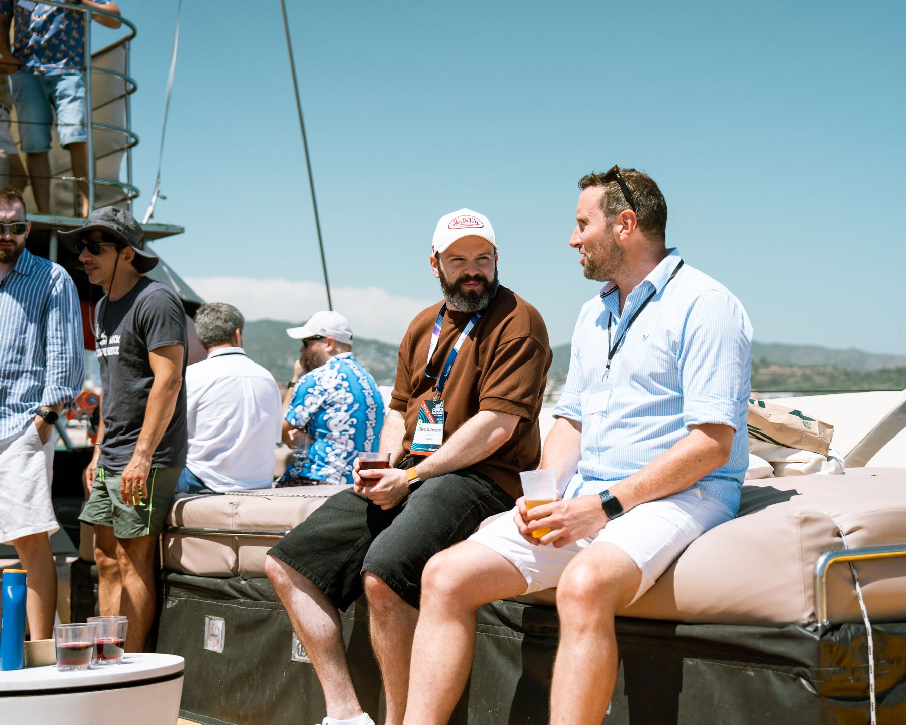 Mobile growth leaders talking in the sun aboard GrowBoat Barcelona